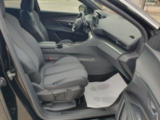 PEUGEOT 5008 usata, con Controllo automatico clima