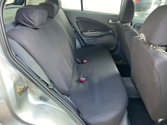 NISSAN Almera usata, con Climatizzatore