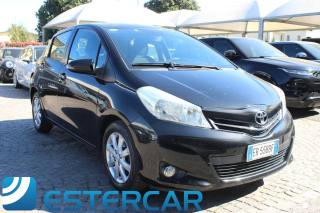 TOYOTA Yaris usata, con Autoradio