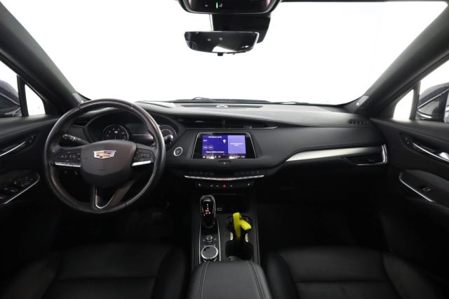 CADILLAC XT4 usata 4