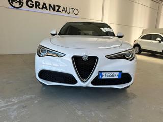 ALFA ROMEO Stelvio usata, con Autoradio