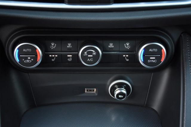 ALFA ROMEO Stelvio usata, con Trazione integrale