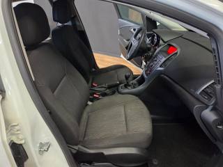 OPEL Astra usata, con Servosterzo