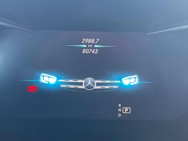 MERCEDES-BENZ GLC 220 usata 31