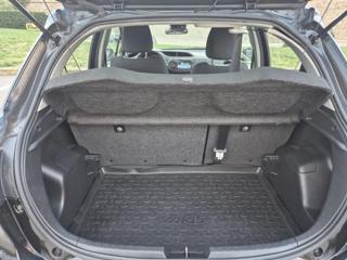 TOYOTA Yaris usata, con Bluetooth