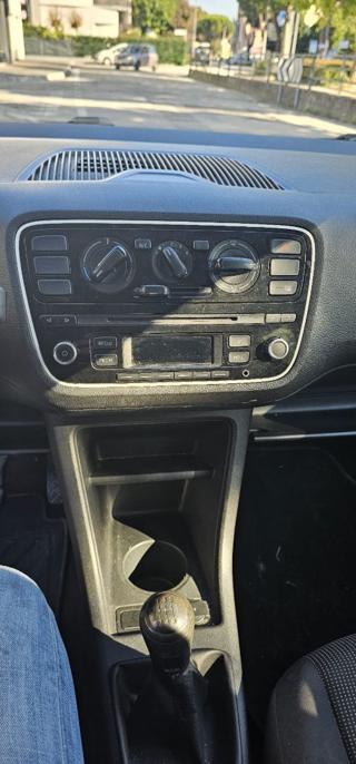 VOLKSWAGEN up! usata, con Servosterzo