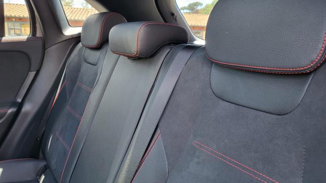 MERCEDES-BENZ GLA 200 usata, con ESP