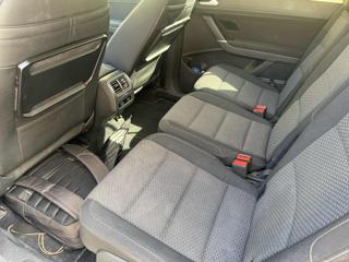VOLKSWAGEN Touran usata 17
