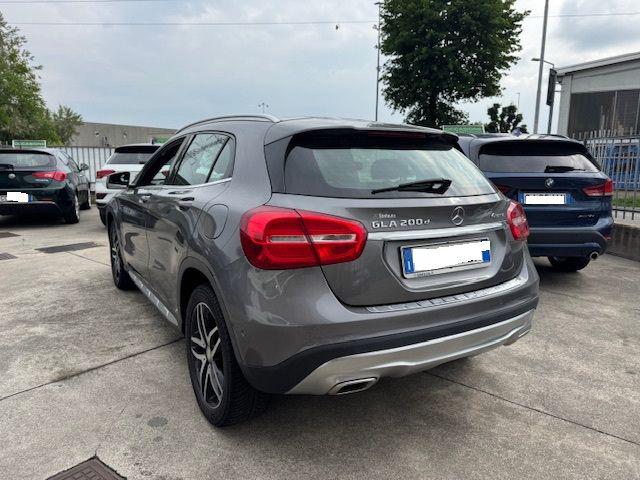 MERCEDES-BENZ GLA 200 usata, con Airbag Passeggero