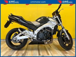 SUZUKI GSR 600