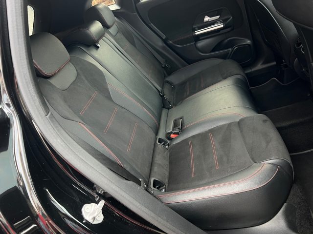 MERCEDES-BENZ GLA 200 usata, con Cerchi in lega