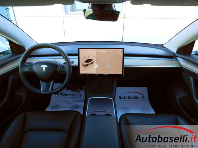 TESLA Model 3 usata, con Luci diurne