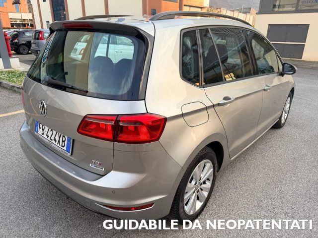 VOLKSWAGEN Golf Sportsvan usata, con Airbag