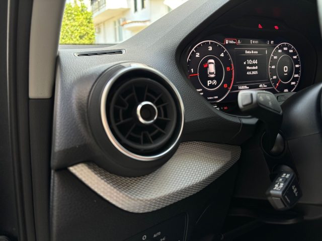 AUDI Q2 usata, con USB