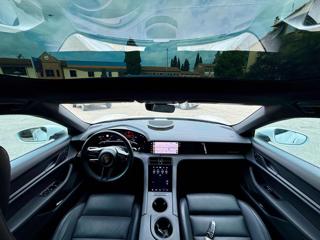 PORSCHE Taycan usata, con Climatizzatore