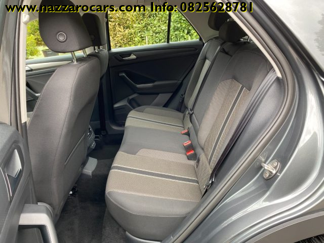 VOLKSWAGEN T-Roc usata, con Autoradio