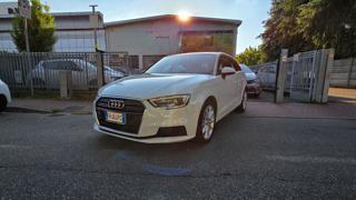 AUDI A3 SPB 1.6 TDI STronic Sport OK NEOPATENTATI