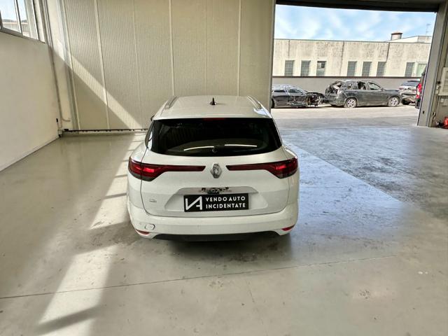 RENAULT Megane usata, con Boardcomputer