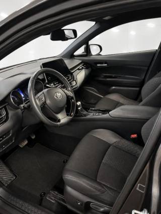 TOYOTA C-HR usata, con Fendinebbia