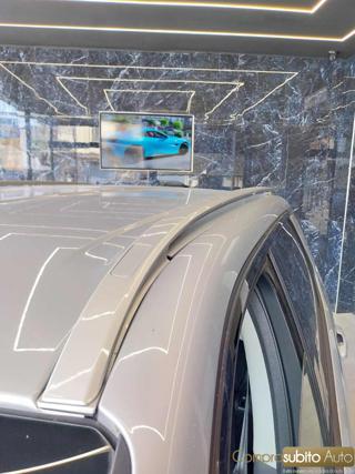 LAND ROVER Discovery Sport usata, con Telecamera per parcheggio assistito