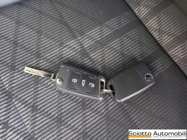 VOLKSWAGEN T-Roc usata, con Sensori di parcheggio posteriori