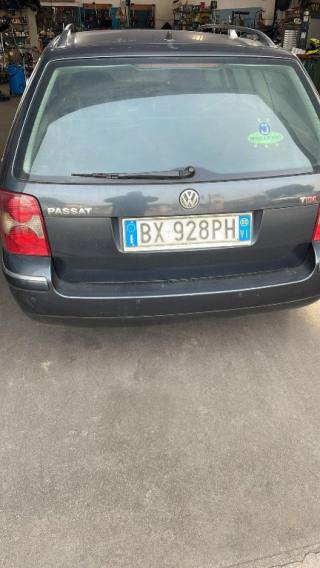 VOLKSWAGEN Passat usata, con Airbag