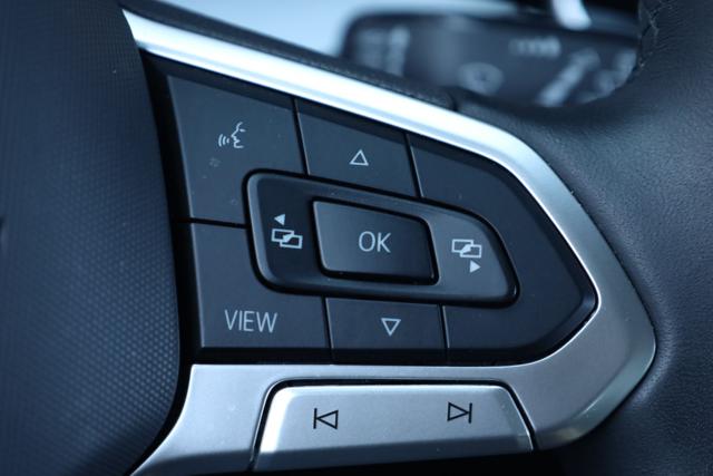 VOLKSWAGEN Golf usata, con ESP