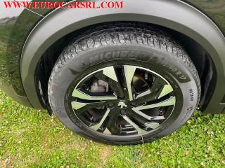 PEUGEOT 2008 usata, con Autoradio