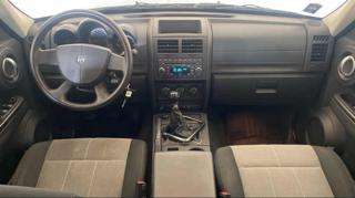 DODGE Nitro usata, con Autoradio