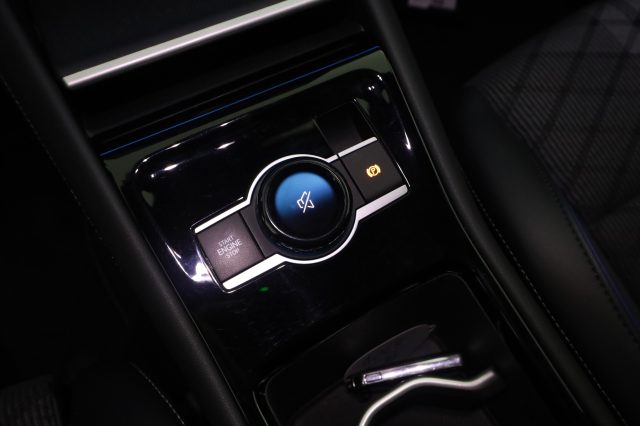 VOLKSWAGEN Tiguan usata 12