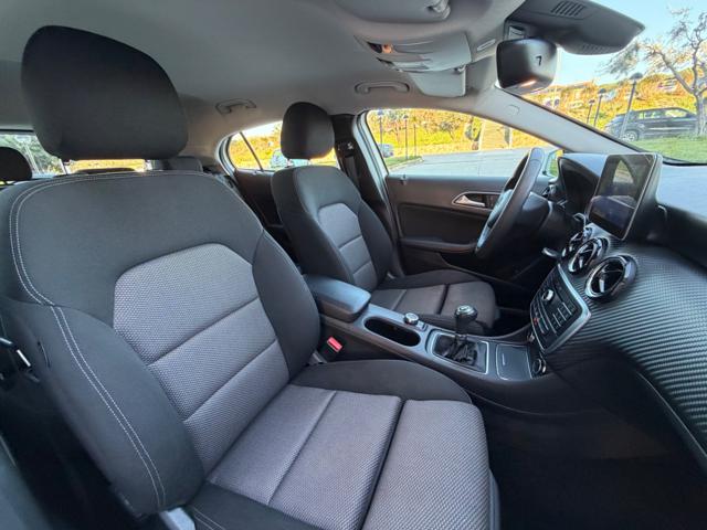 MERCEDES-BENZ GLA 180 usata, con Bracciolo