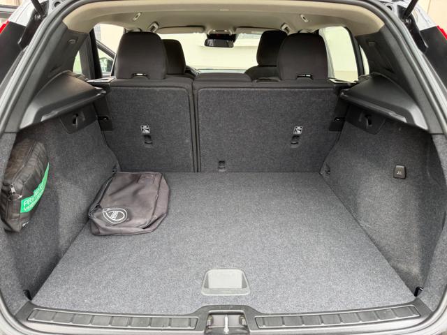 VOLVO XC40 usata, con Lettore CD