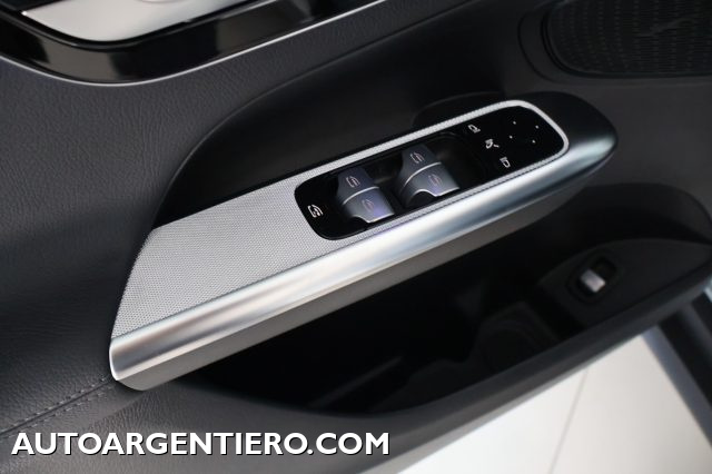 MERCEDES-BENZ GLC 200 usata, con Boardcomputer