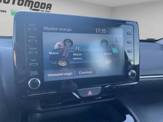 TOYOTA Yaris Cross usata, con Bracciolo