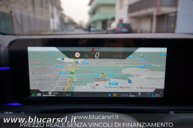 MERCEDES-BENZ CLA 220 usata, con Sedile posteriore sdoppiato