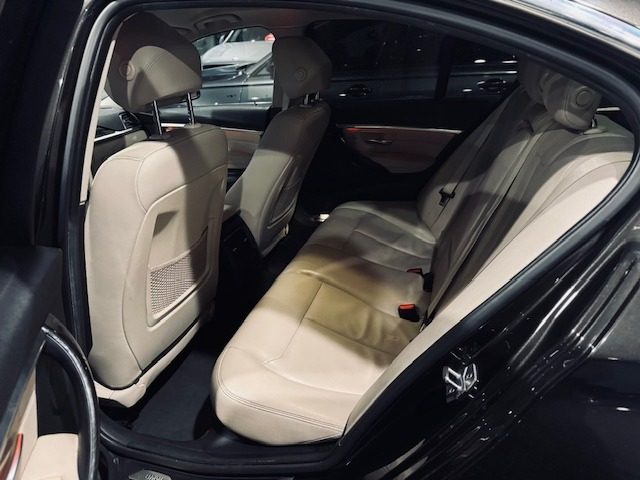 BMW 320 usata, con Interni in pelle