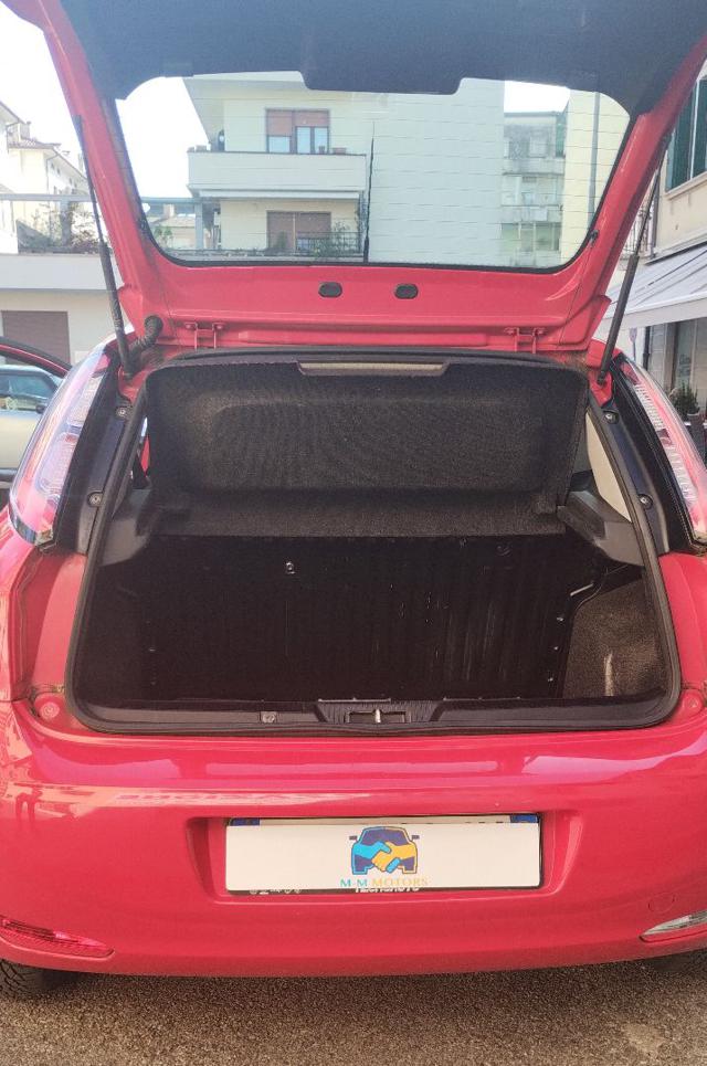 FIAT Punto usata, con Sedile posteriore sdoppiato