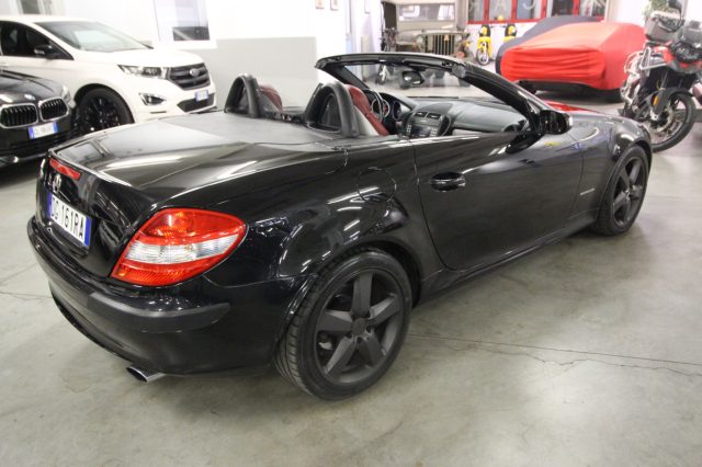 MERCEDES-BENZ SLK 200 usata, con Alzacristalli elettrici