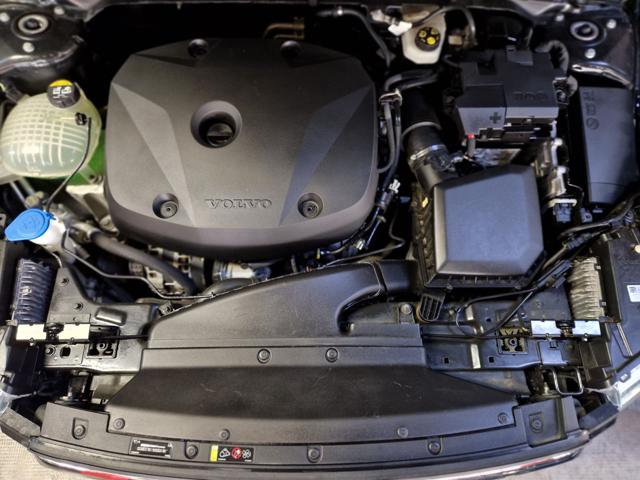 VOLVO XC40 usata, con Portellone posteriore elettrico