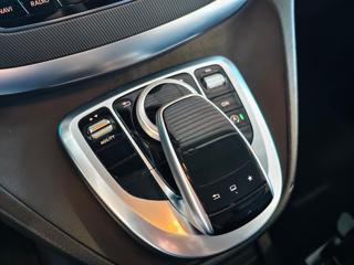 MERCEDES-BENZ V 250 usata, con Climatizzatore