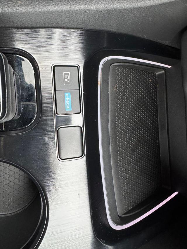 NISSAN X-Trail usata, con Autoradio digitale