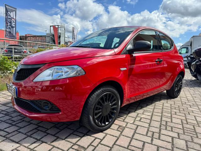 LANCIA Ypsilon usata, con Airbag Passeggero