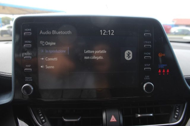 TOYOTA C-HR usata, con Bluetooth