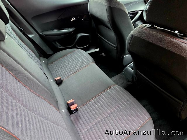 PEUGEOT 2008 usata, con Sedili sportivi