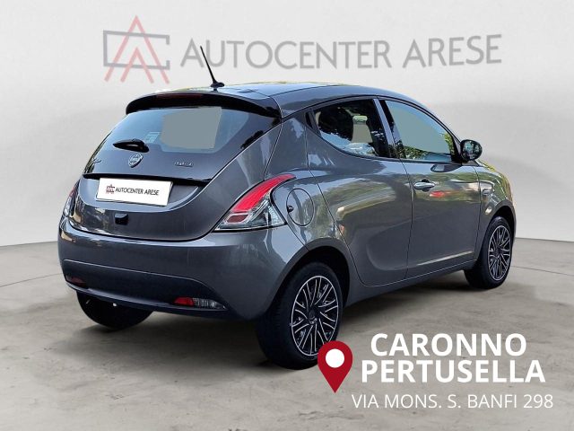 LANCIA Ypsilon usata, con Autoradio