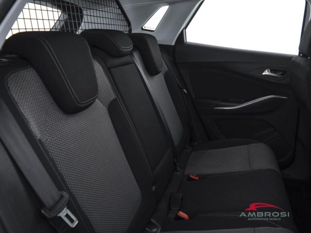 OPEL Grandland X usata 10