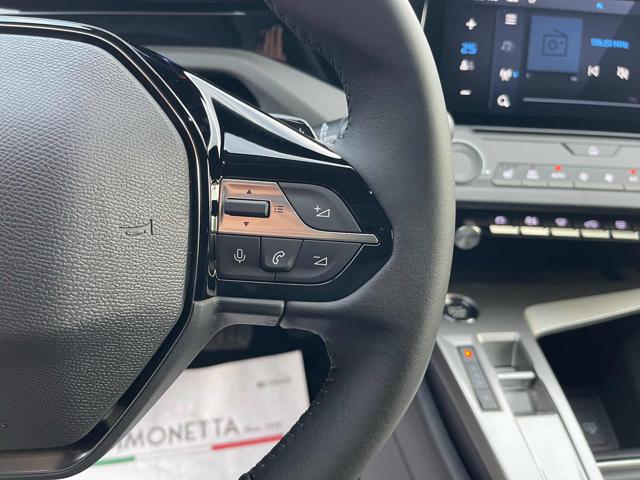 PEUGEOT 308 usata, con Sedili riscaldati