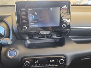 TOYOTA Yaris usata, con Fendinebbia