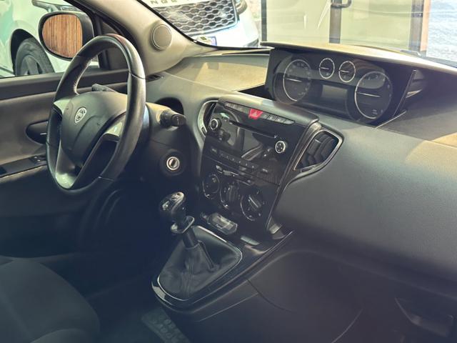 LANCIA Ypsilon usata 19