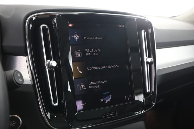 VOLVO XC40 usata 11